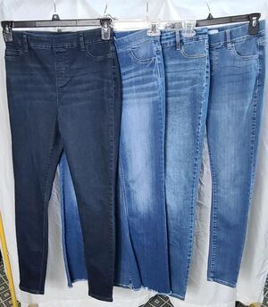 Lot of 4 XS 0-2 Stretch Pull On Jeggings Cello NoBo Time and True Excellent cond